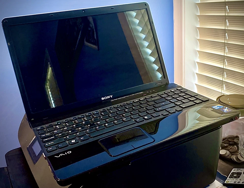 SONY VAIO Intel PROCESSOR - Image 3 of 4