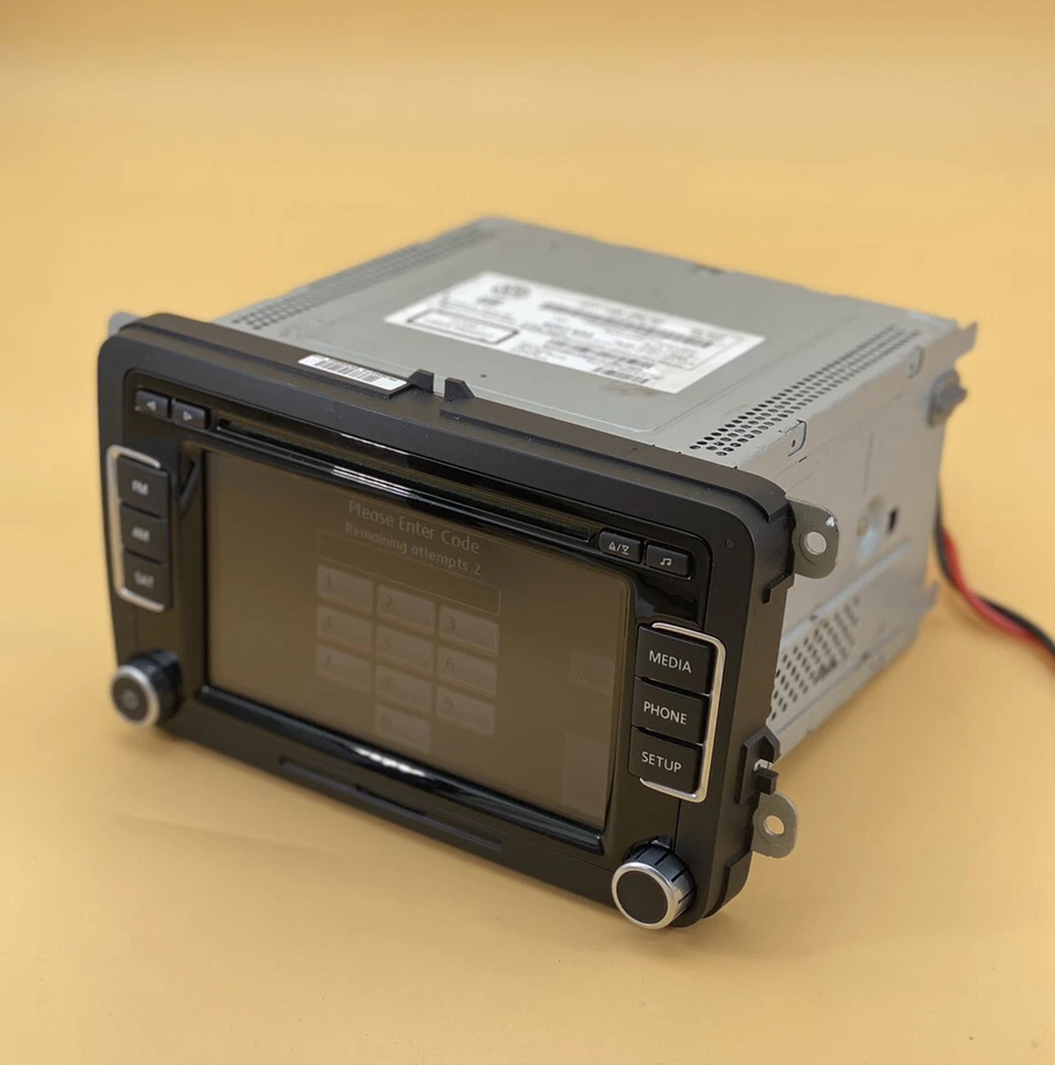 VOLKSWAGEN CC TIGUAN JETTA GTI PASSAT FRONT RADIO SCREEN CD PLAYER 2011-2014 OEM - Image 2 of 4