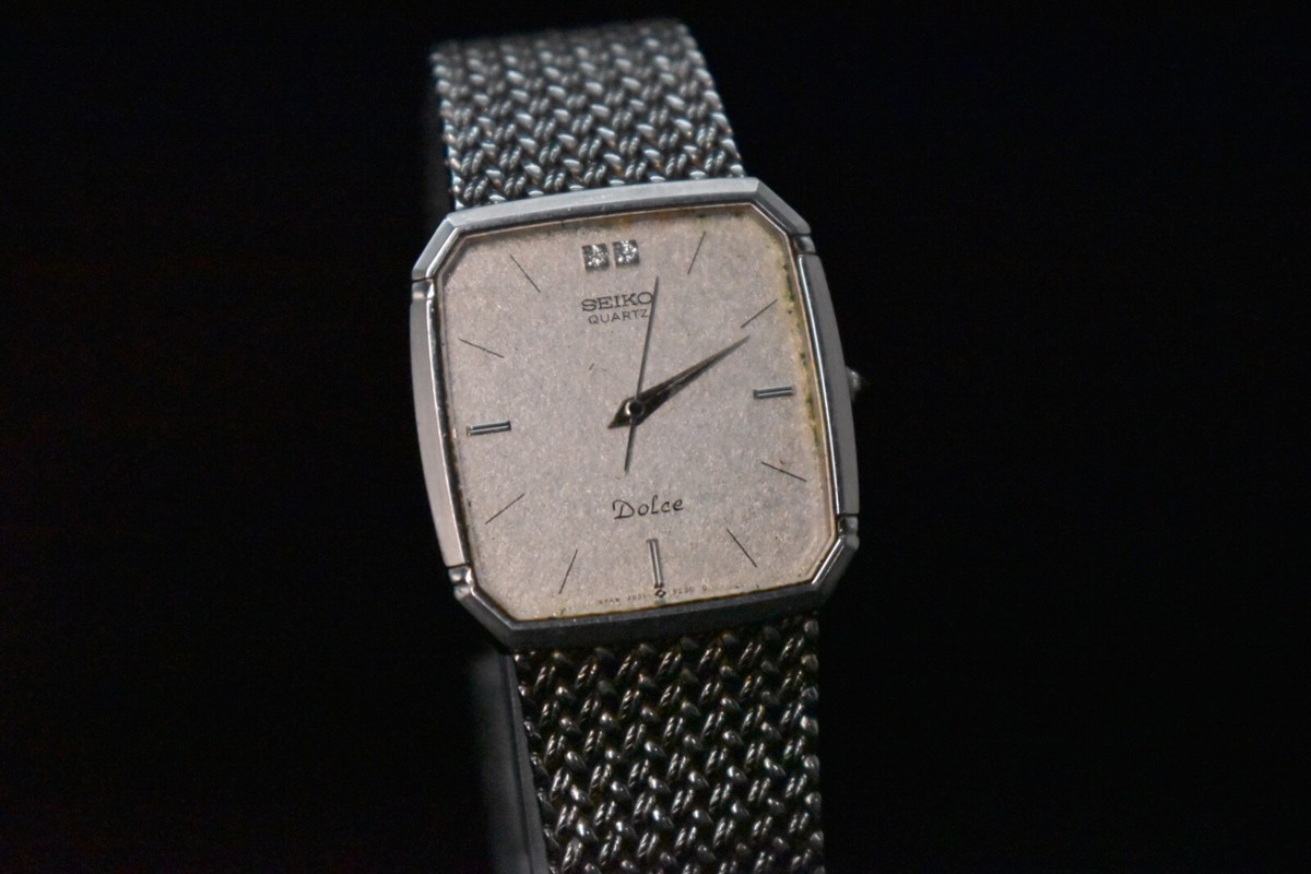 Seiko Dolce 9521‑5010 シルバー メンズ Vintage 1982 [N-MINT] SEIKO DOLCE 9521-5010 Silver Gold
