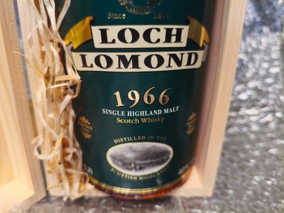 Loch Lomond Single Malt Whisky 45 Jahre Destilled 1966 Bottled 2011 40% 700ml