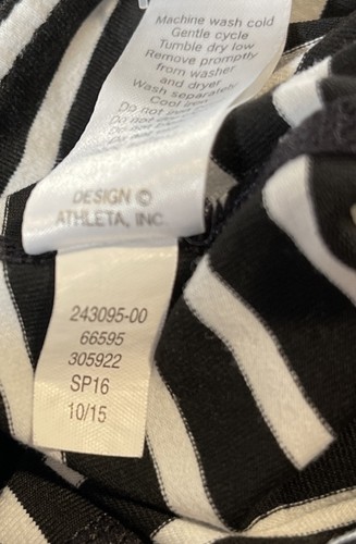 Athleta Black & White Striped Chaturanga Capri Leggings Size Medium - Picture 5 of 10