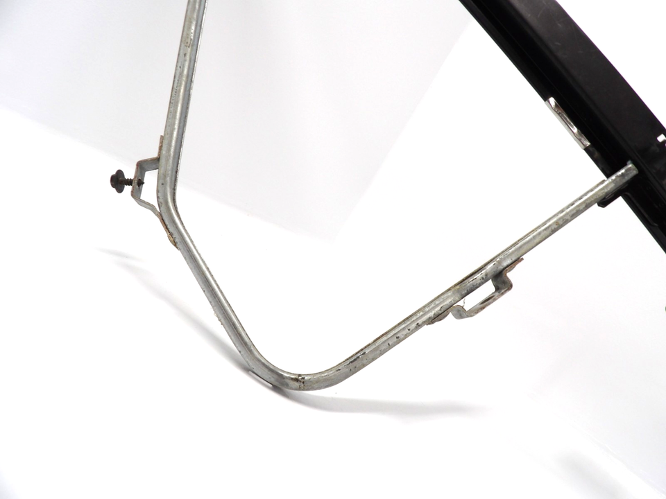 92-96 Ford F150 F250 F350 Bronco Driver Left Vent Window Wing Metal ...