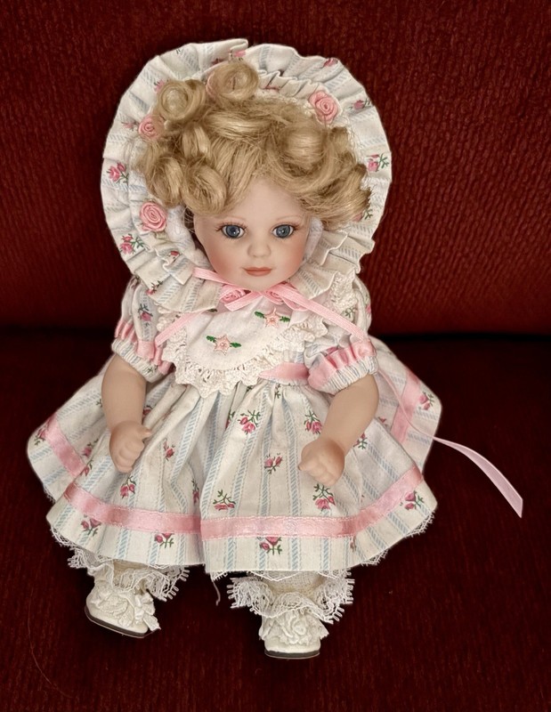  Marie Osmond Tiny Tot Porcelain Doll Mary Sunshine with 2 Faces Happy Sad