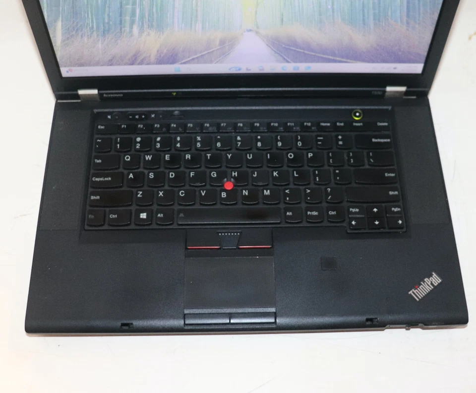 Lenovo ThinkPad T530|Intel Core i7@2,90 GHz|12 GB RAM|256 GB SSD|Win11|Cámara web Foto 3 de 4