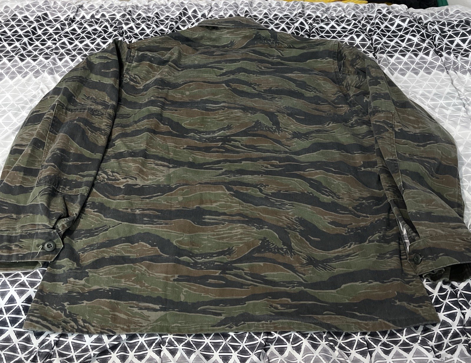 Picture 2 of 12