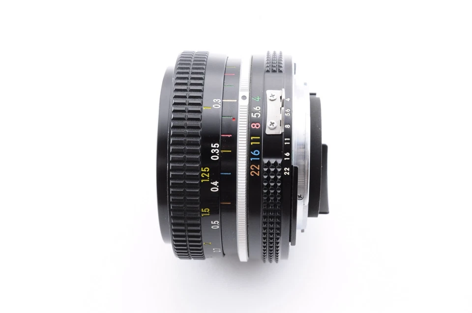 Lente Nikon Ai Nikkor 20mm f/4 quase em perfeito estado MF telefoto Prime Y3651 - Imagem 4 de 4