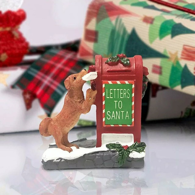 Cane che spedisce lettera a Babbo Natale statua in resina dog Merry Christmas Cane che spedisce lettera a Babbo Natale statua in resina dog Merry Christmas