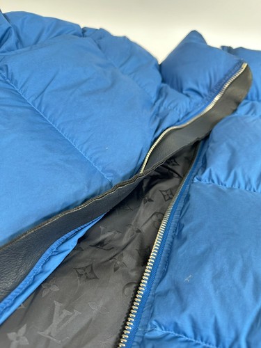 Authentic Louis Vuitton Puffer Jacket Blue Inner Monogram size FR54 - Picture 7 of 24