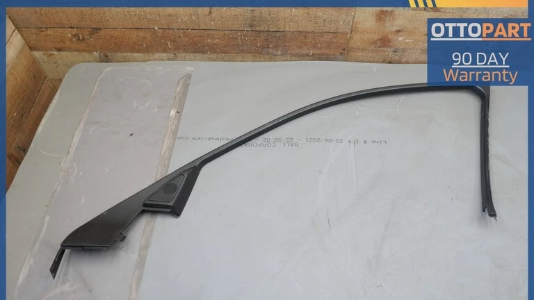 2009-2014 Hyundai Genesis Interior Front Right Door Window Frame Upper Trim OEM - Image 2 of 4