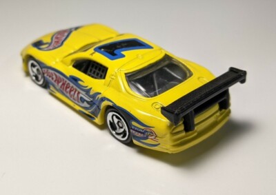 Vintage Hot Wheels Yellow 1998 Olds Aurora GTS-1 1/64 Diecast