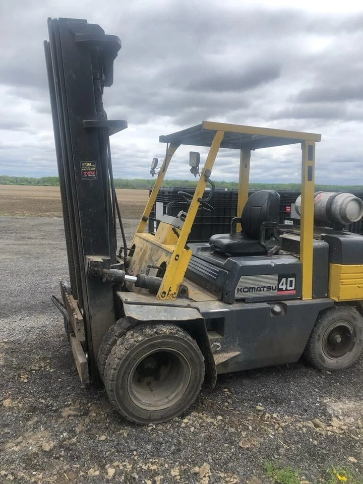 chariot elevateur - Image 2 of 3