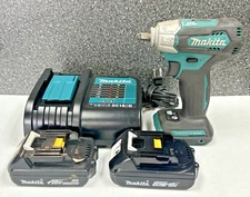 Makita XWT12 Brushless 3/8-in Compact Impact Wrench kit
