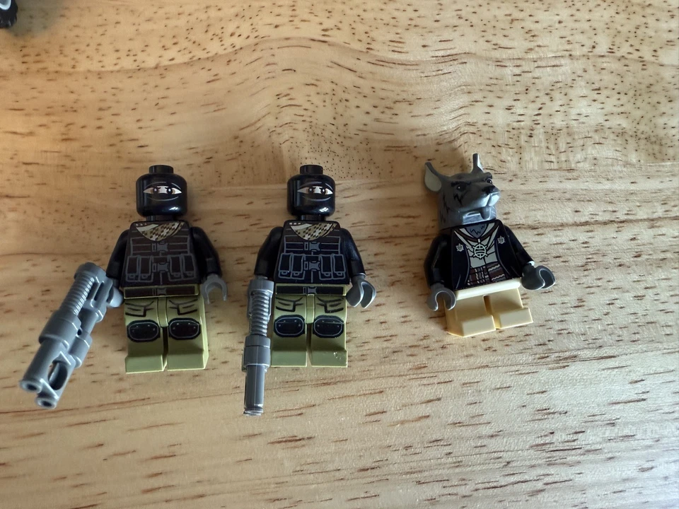 LEGO Turtle Lair Invasion 79117 tmnt set teenage mutant ninja minifigures lot - Image 4 of 4
