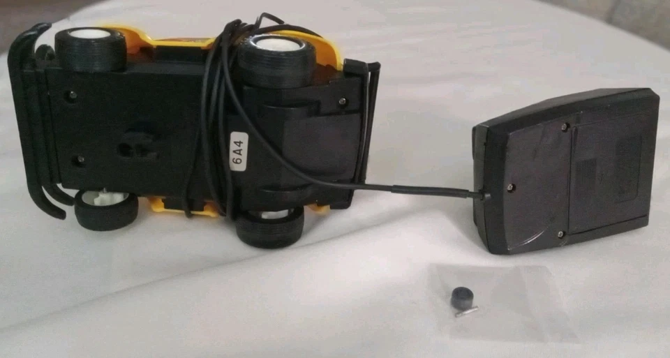 Vintage 1993 Radio Shack Wheelie Bug Remote-Controlled - Image 4 of 4