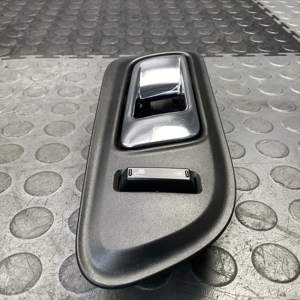 Оригинальная ручка для внутренней двери со стороны переднего правого пассажира для Ford Taurus 2010-2012 годов выпуска - Изображение 3 из 4