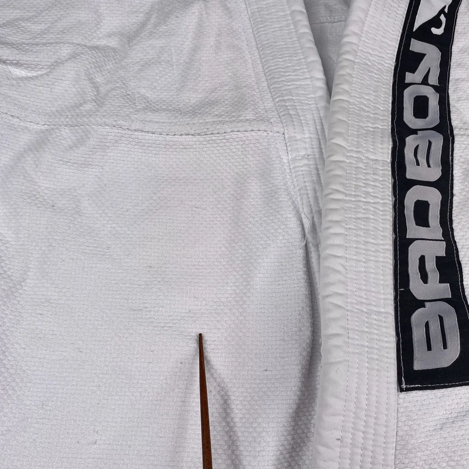 Chaqueta Bad Boy Jiu Jitsu Kimono Gi Adulto A2 Blanca MMA (solo chaqueta) Foto 3 de 4