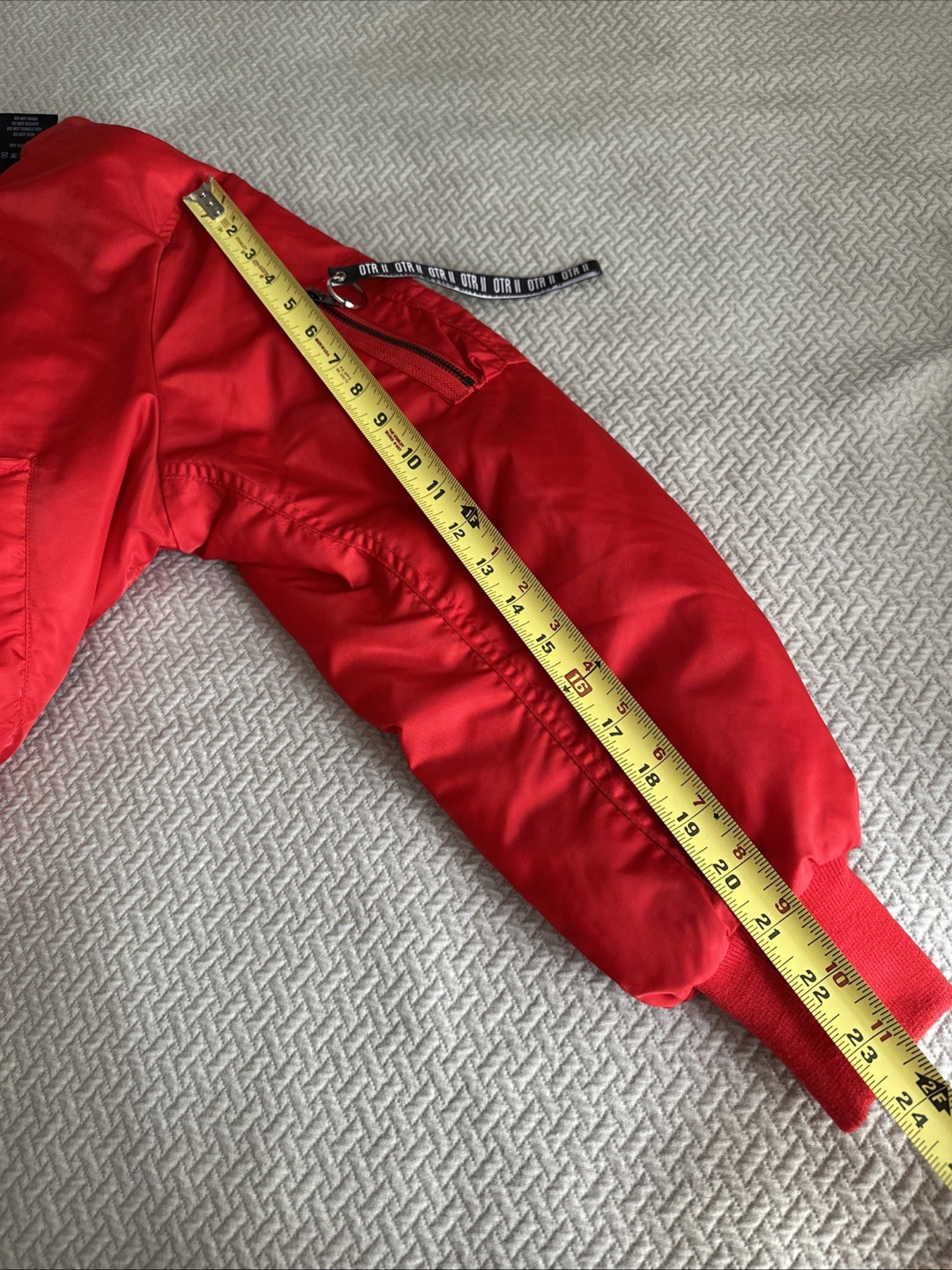 Beyonce Jay Z OTR II Tour Red Bomber Jacket Size XS On The Run 2 Merch Rare VTG image 8