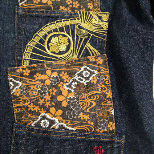 KARAKURI 花柄 刺繍 ダメージ加工デニムジャケット size: L 和柄 KARAKURI 花柄 刺繍 ダメージ加工デニムジャケット size: L 和柄