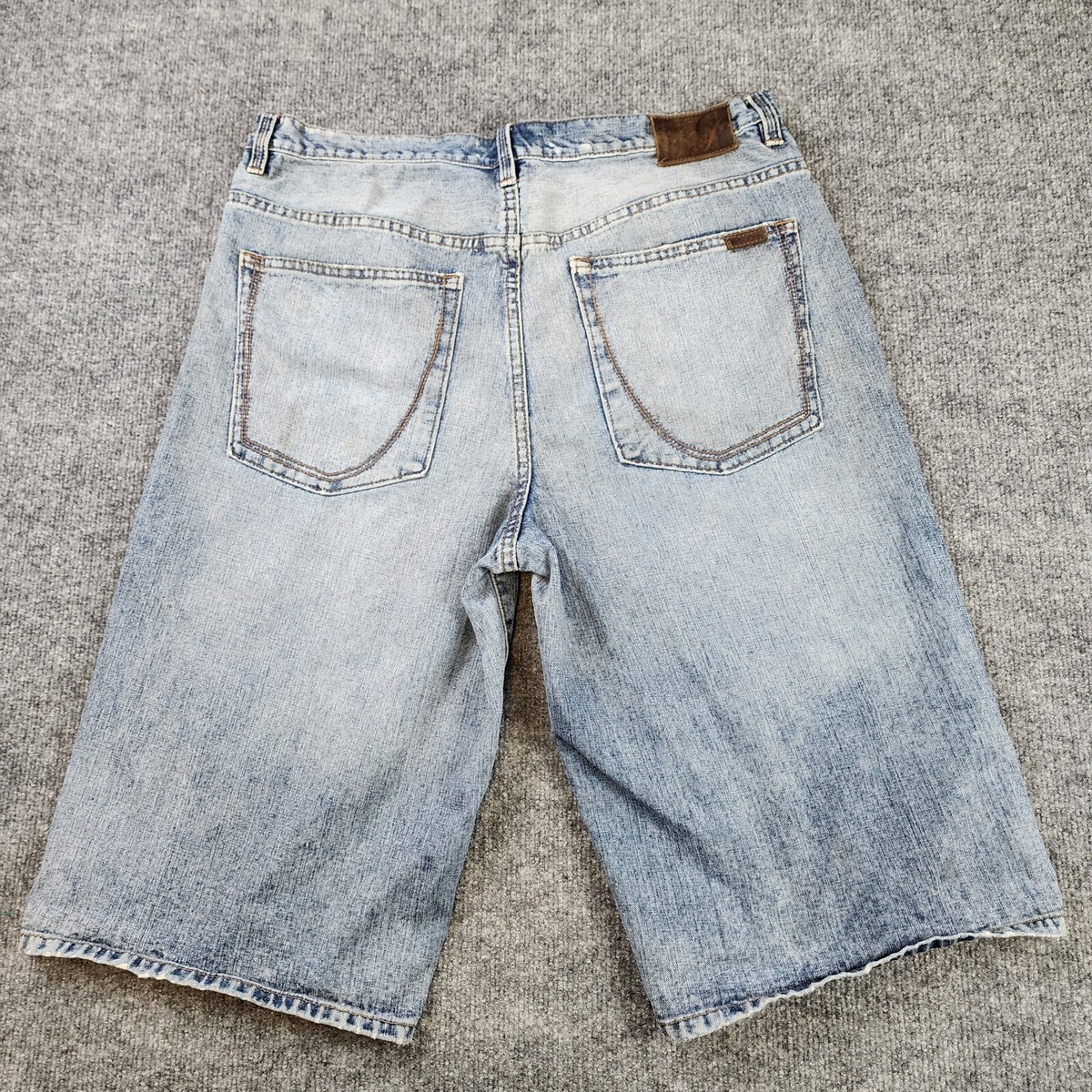 Sean John jean shorts vintage sz 34 baggy hip-hop skater Sean John jean shorts vintage sz 34 baggy hip-hop skater