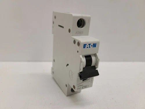 GOOD USED! EATON 10A 1 POLE CIRCUIT BREAKER FAZ-C10/1