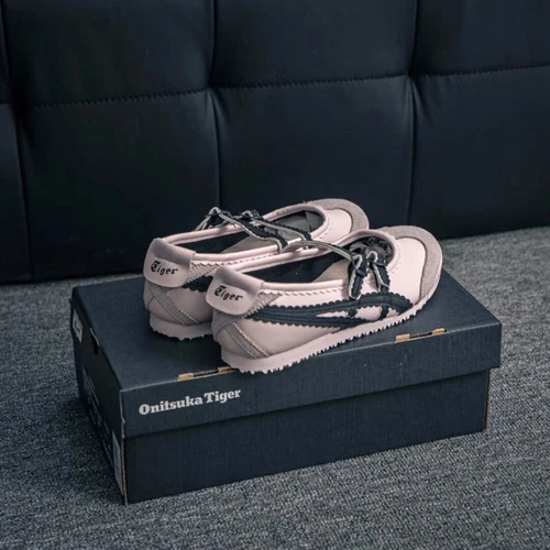 ASICS Ballerine Patou x Onitsuka Tiger Mexico 66 tgs rosa grigio 1182A678 700