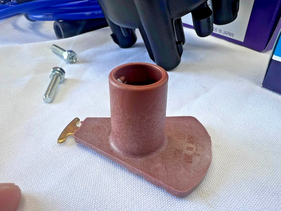 Tune-Up Kit Wires+Cap+Rotor+Spark Plugs fits for Toyota Truck 4Runner 2.4L 22RE - Image 4 of 4