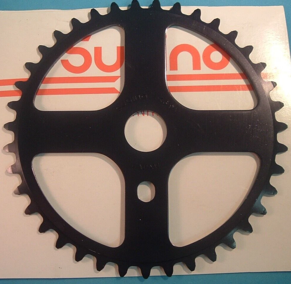 Plateau Shimano 52T 130 BCD W-Cut Vintage - Argent, 5 Boulons, Alliage, Vélo Route