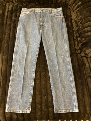 Wrangler Cowboy Cut Men s Blue Denim Jeans Straight Regular Fit Mid Rise