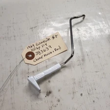 383639 Evinrude Johnson Choke Knob 1969 115hp V-4 (White) And Other V-4 Models