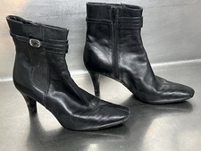Nine West Medleyo Black Leather Ankle Boot - Size 7 1/2 - GUC