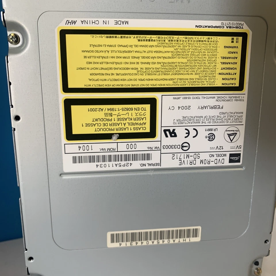 Vintage IDE Toshiba SD-M1712 5.25" DVD-ROM Drive - Image 3 of 3