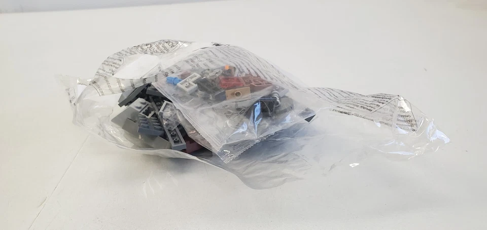 LEGO Star Wars Set 75153 AT-ST Walker Bag 2 Only With Minifigures Rebel Trooper - Image 2 of 2