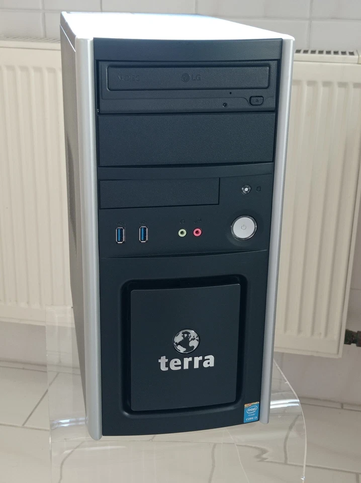 Terra PC i5-6600 / Gigabyte MB / 8GB RAM / 256 GB SSD / 500 GB HDD / Win11 25H2
