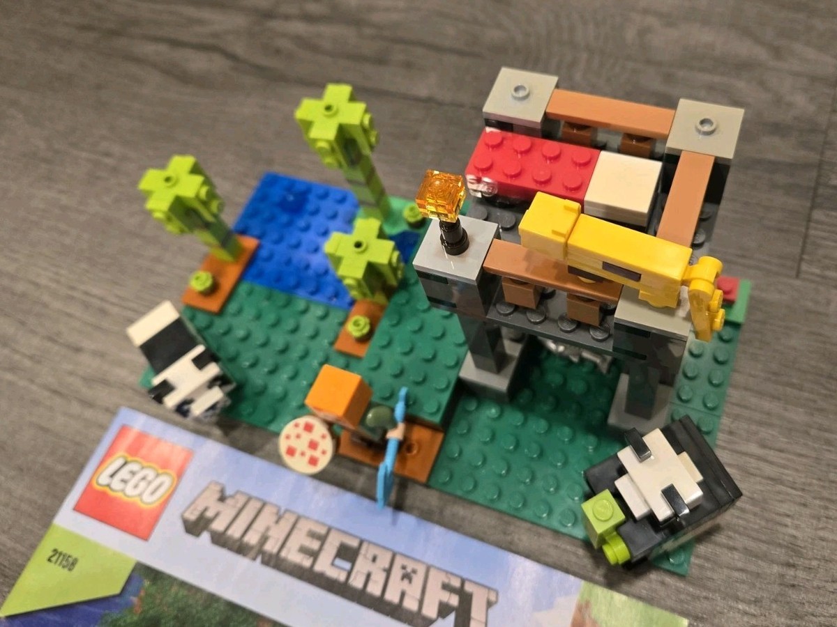LEGO Minecraft 21158 The Panda Nursery Alex Ocelot Complete With