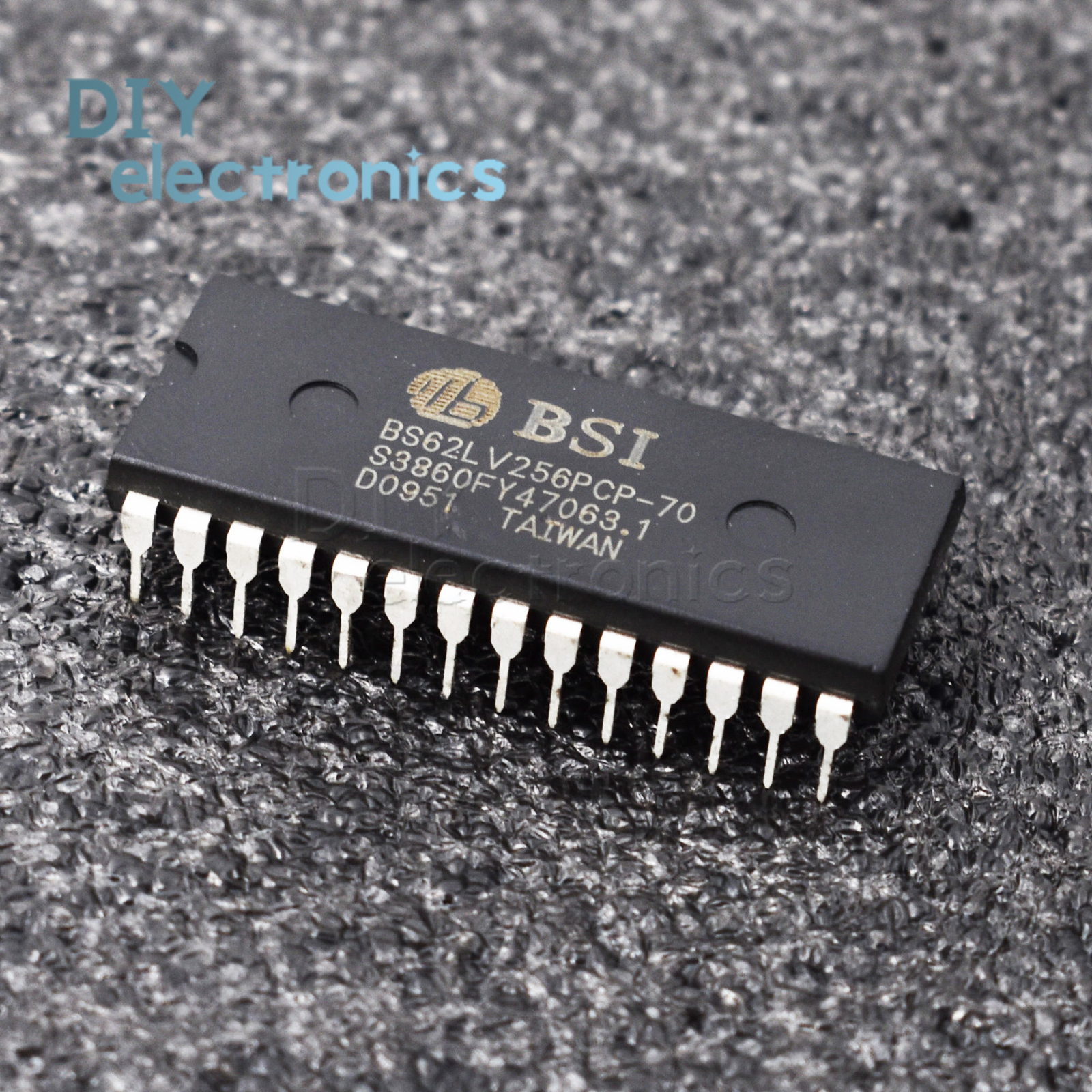 1PCS BS62LV256PCP-70 BS62LV256 62LV256PCP DIP28 CMOS SRAM 32K X 8 bit ...