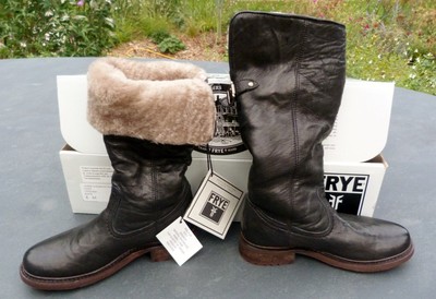 frye valerie pull on
