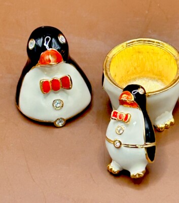 2 Pc Bob Mackie Enamel Rhinestone Penguin Brooch And Trinket Box Approx 2 H