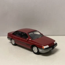 1989 89 Ford Taurus GL Collectible 1/64 Scale Diecast Diorama Model