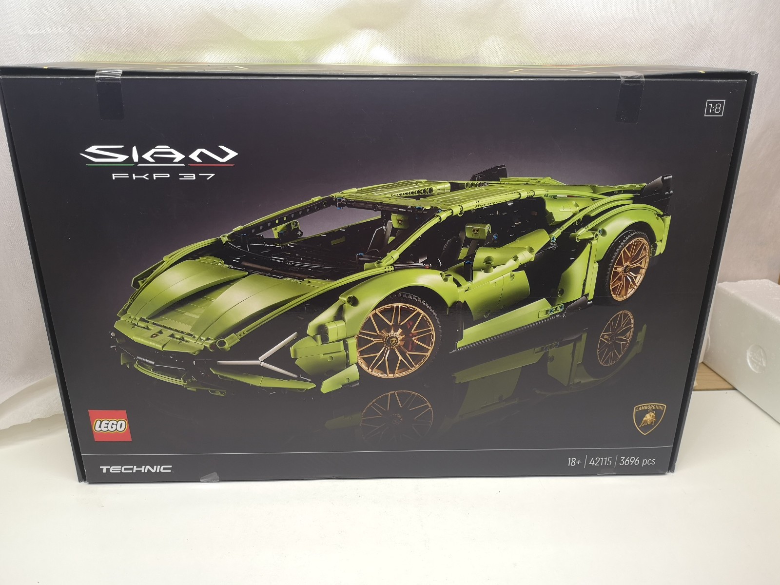 LEGO Technic 42115 : Lamborghini Sián FKP 37 neuve et scellée
