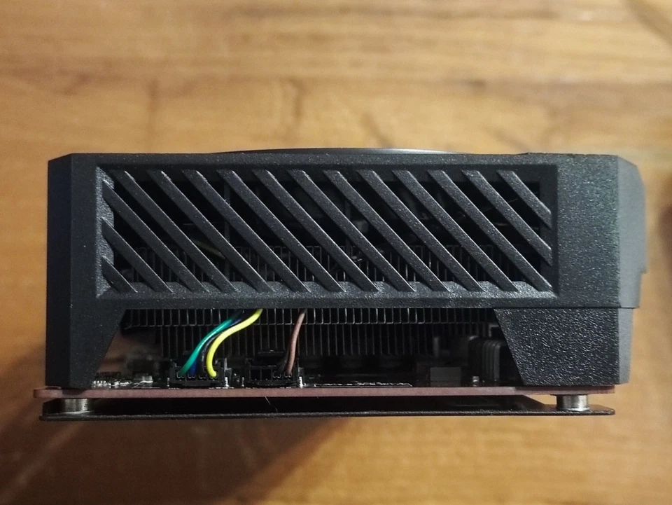 AMD ASUS RX 5700 DUAL EVO OC - Immagine 4 di 4