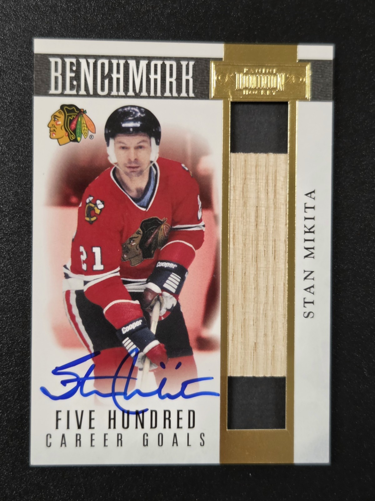 2010-11 Dominion Hockey Stan Mikita Benchmark Stick Relic Autograph /50