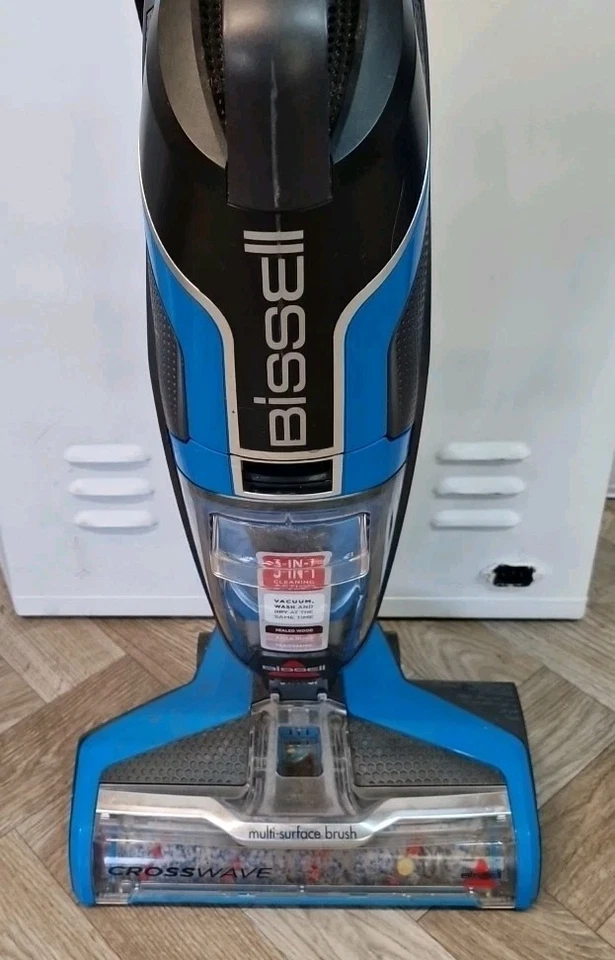 BISSELL Multi-Surface Floor Cleaner CrossWave Model 1713, used a few times  - Image 3 of 4