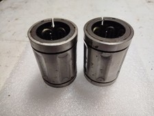 2 Linearkugellager, Wellenf&uuml;hrung, Kugelbuchsen