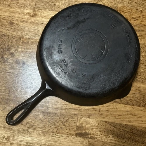 Vintage Griswold No. 8 Cast Iron Skillet Model 704 Large Logo