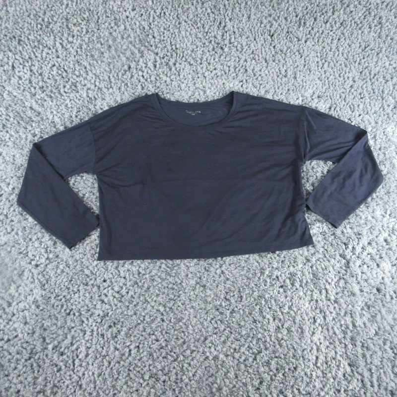 athleta long sleeve cropped pullover shirt