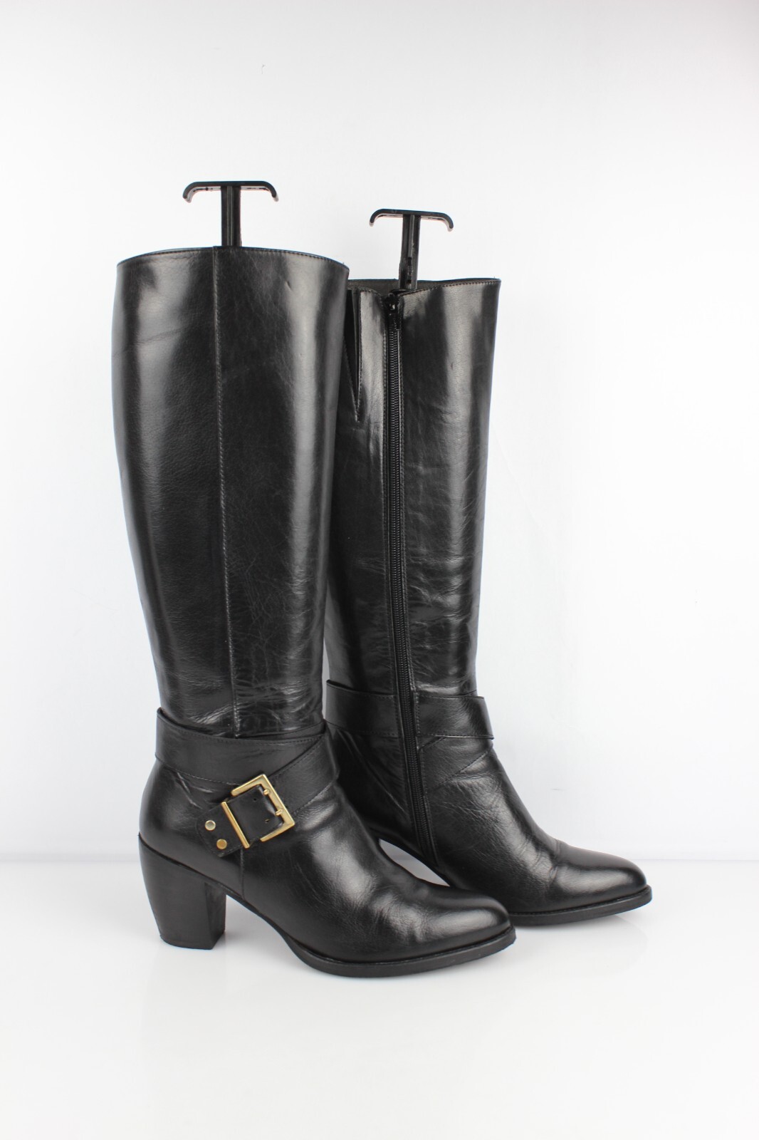 PLUMERS Bottes talon bloc en cuir noir T 38 Très bon état