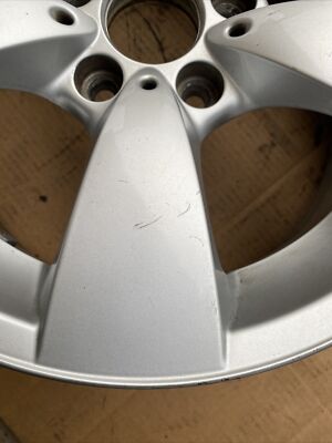 BMW 17インチホイール 1832501_x800.jpg