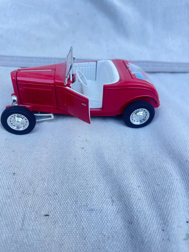 SpecCast Limited Edition 1932 Ford Sedan Hot Rod Die Cast FREE SHIPPING - Image 3 of 4