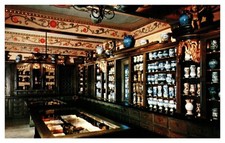 Washington, D.C. Old World Apothecary Shop Smithsonian Institution Postcard