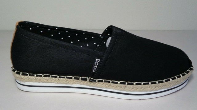 bobs slip resistant shoes